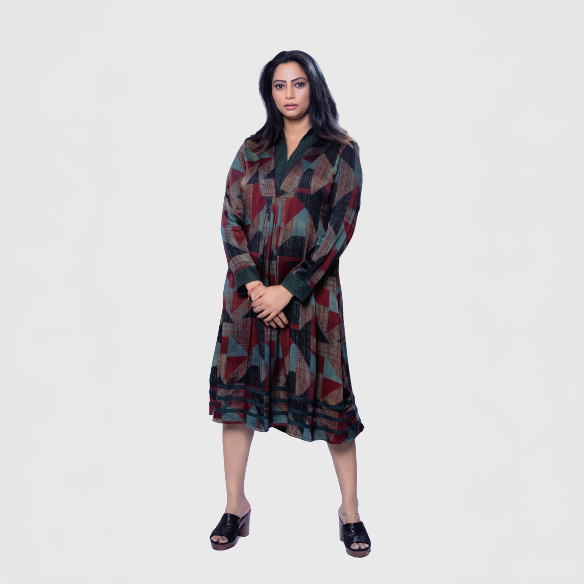 Luxury women's dress Dubai long one pcs dress with geometric patterns and long sleeves